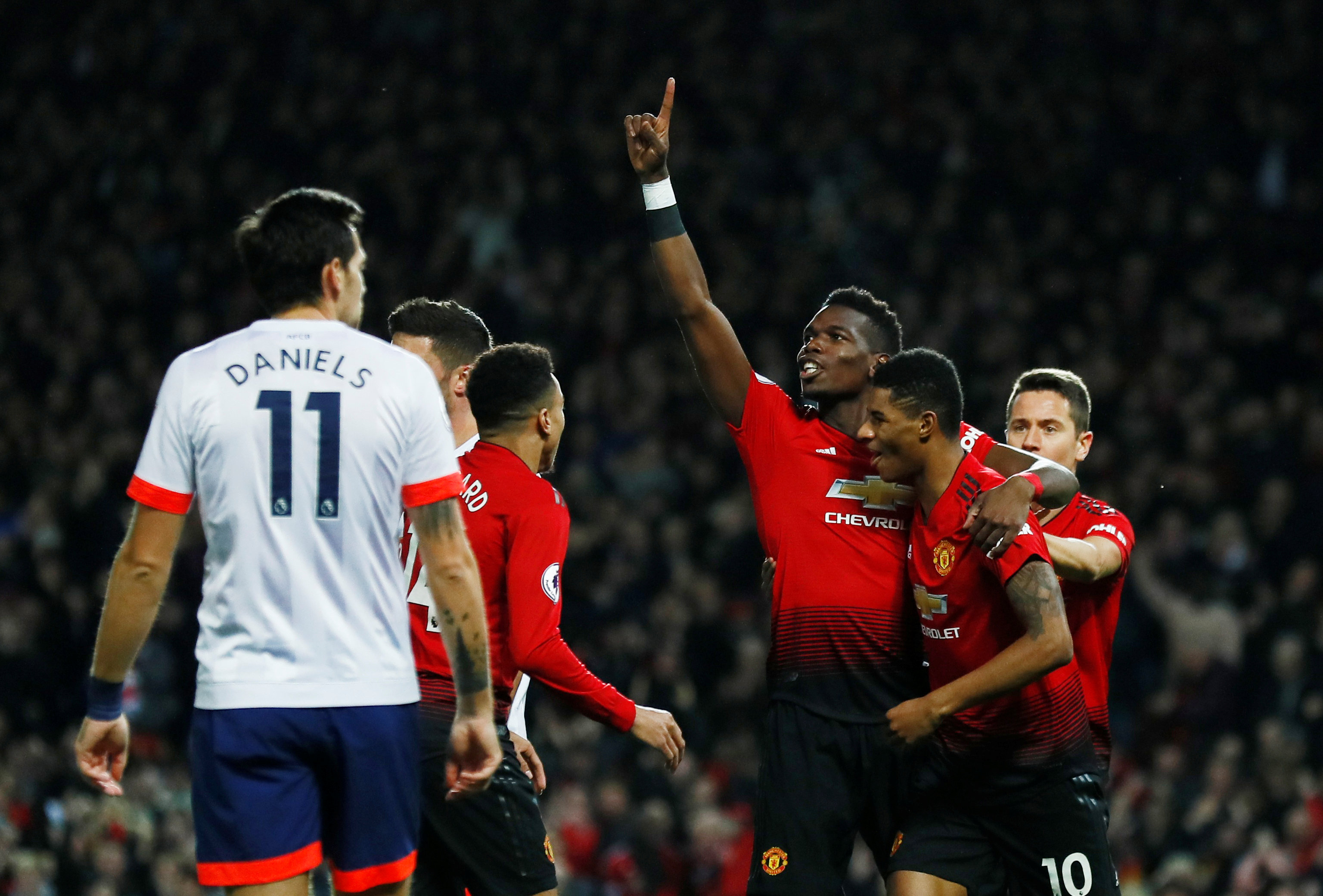 重磅交易再 重磅交易再